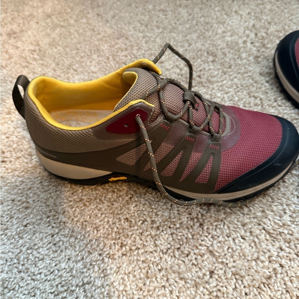 Dansko | Waterproof Phylicia Mesh Sneakers in Walnut | Size 39 EU (8.5-9 US) - Picture 10 of 14